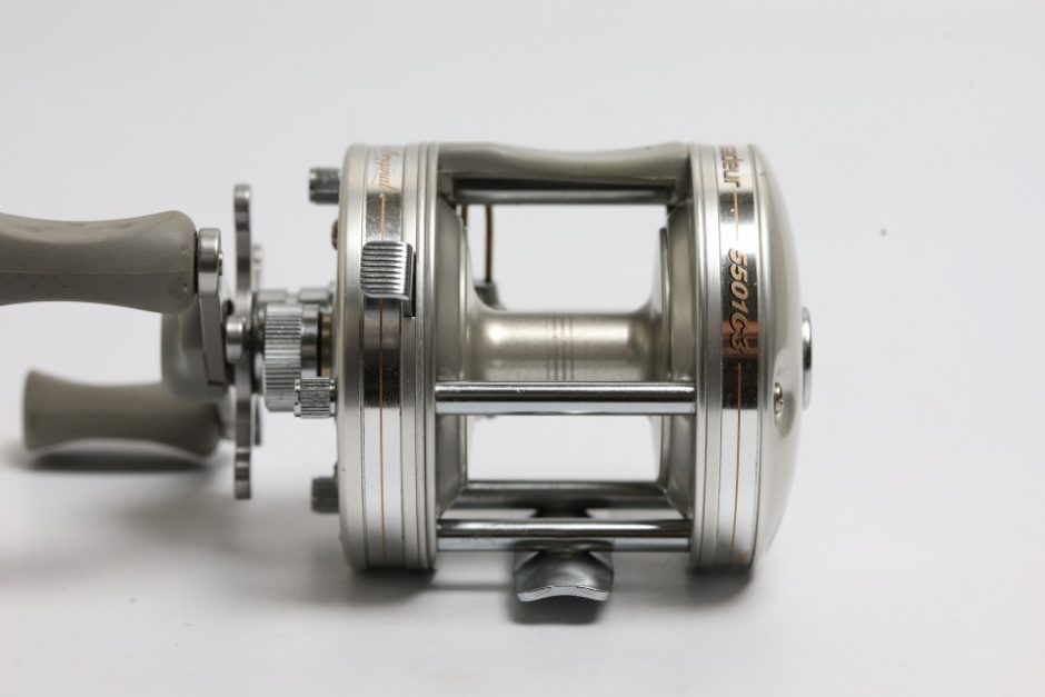 アンバサダー 5501 アブガルシア Abu Garcia アンバサダー5501 Striper Black □ネコポス