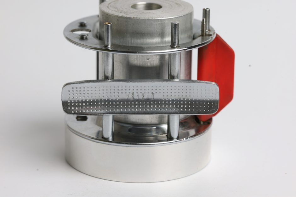 アブガルシア アンバサダー 5600C 761200 赤ベロ – Tackle Shop Sunnyday