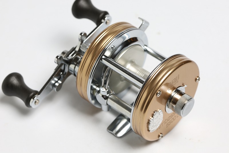 アブガルシア アンバサダー 5500 C ヘリテージ ブロンズ 未使用並み