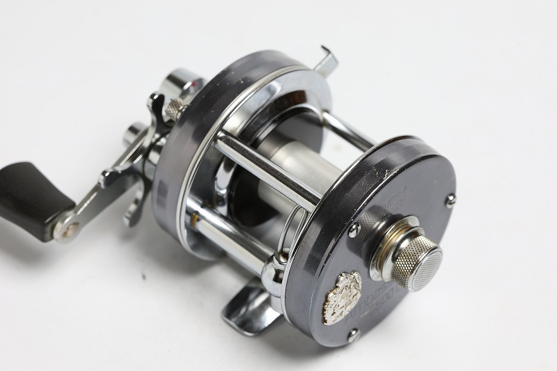 アブガルシア アンバサダー 5500C 731102(01) ブルーグレー 73年