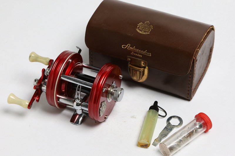 アブガルシア アンバサダー 5000 4スクリュー 初期 1784563 激レア ブ ラックアーバースプール