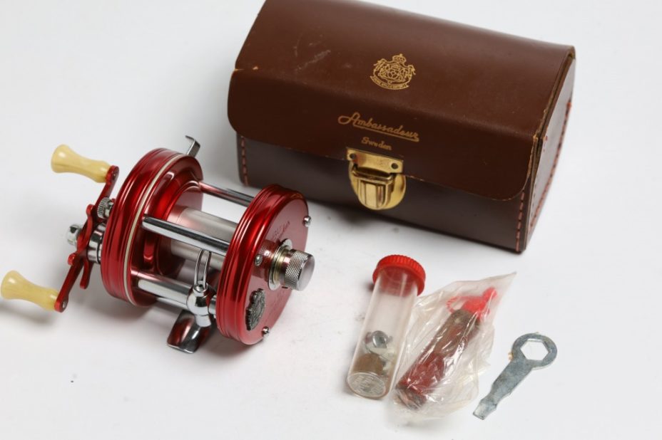 アブガルシア アンバサダー 5000 505267 4スクリュー アーバースプール 未使用並み