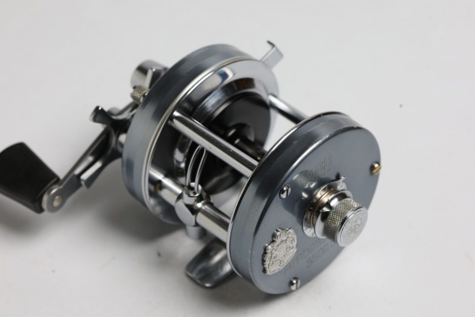 アブガルシア アンバサダー 5500C ブルーグレー 760102 動画あり リール ポーチ付