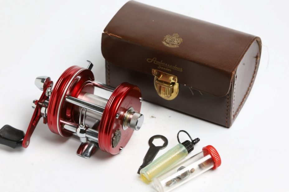 アブガルシア アンバサダー 5000 4スクリュー アーバースプール 563441 注意 未使用並み