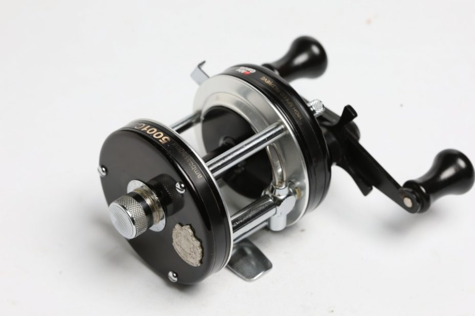 アブガルシア アンバサダー 5001C 86年製 左 8608687 (02) 動画あり リールポーチ付