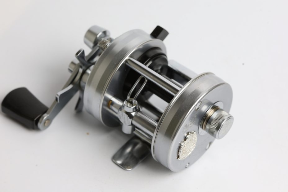 アブガルシア アンバサダー 2500C 770400