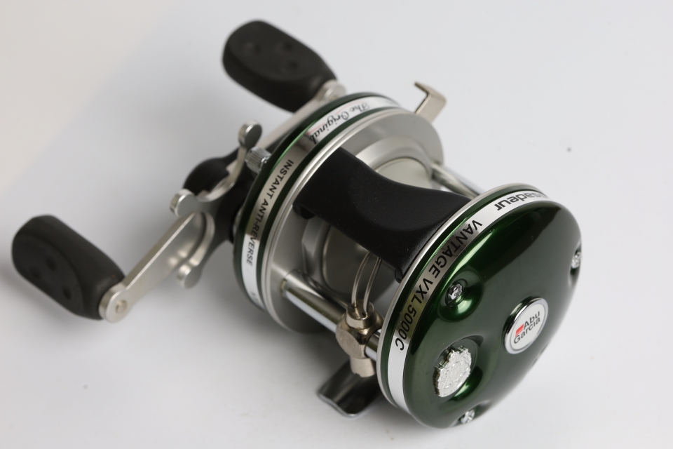 アブガルシア アンバサダー VXL 5000C バンテージ 未使用並み